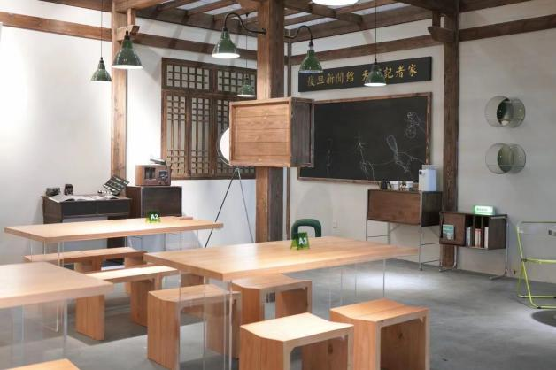 在嫩草影院影院，怎么“看戏”？